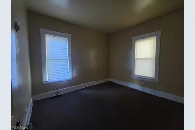 12419 Locke Avenue, Loveland, OH 44108 - Photo 10
