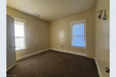 12419 Locke Avenue, Loveland, OH 44108 - Photo 10