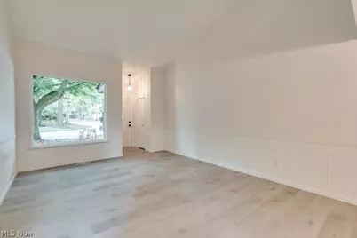 9668 Abbeyshire Way, Mentor, OH 44060 - Photo 10