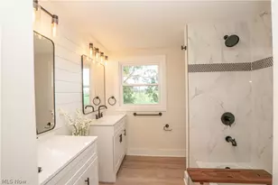 5550 Easton St, Louisville, OH 44641 - Photo 18