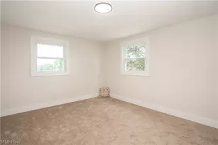 5550 Easton St, Louisville, OH 44641 - Photo 12