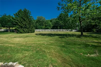 4325 Larchwood Circle NW, Canton, OH 44718 - Photo 10