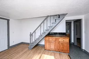 1300 Weiser Ave, Akron, OH 44314 - Photo 14