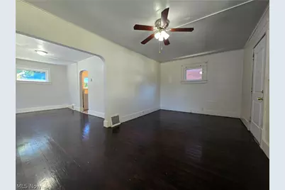 846 Clark Street, Akron, OH 44306 - Photo 6