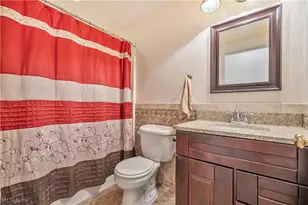 545 E Maple St, Hartville, OH 44632 - Photo 24