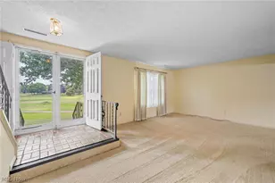 2034 Carlile Dr, Uniontown, OH 44685 - Photo 6