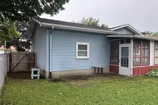 289 Middlefield Dr, Akron, OH 44312 - Photo 4