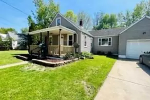 2332 21st St SW, Akron, OH 44314 - Photo 8