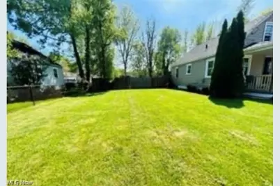 2332 21st Street SW, Akron, OH 44314 - Photo 6