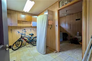 1099 Lake Rd, Conneaut, OH 44030 - Photo 20