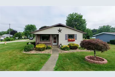 1099 Lake Road, Conneaut, OH 44030 - Photo 1