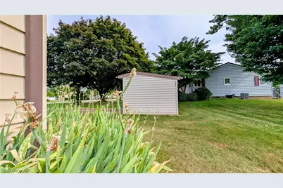 1099 Lake Road, Conneaut, OH 44030 - Photo 40