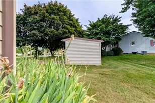 1099 Lake Rd, Conneaut, OH 44030 - Photo 40