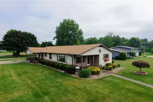 1099 Lake Rd, Conneaut, OH 44030 - Photo 38