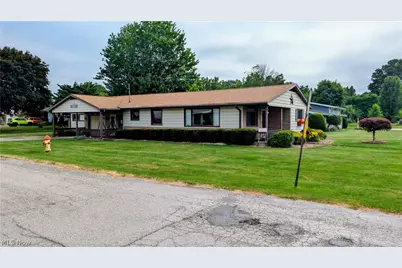 1099 Lake Road, Conneaut, OH 44030 - Photo 36