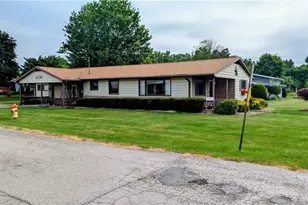 1099 Lake Rd, Conneaut, OH 44030 - Photo 36