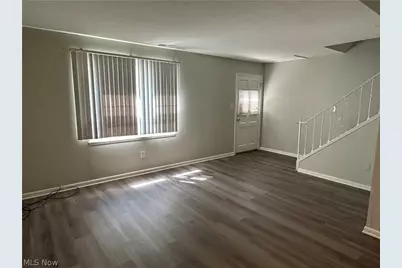 31624 N Marginal Drive #D, Willowick, OH 44095 - Photo 2