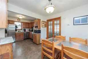 2774 W Royalton Rd, Grandview Heights, OH 44147 - Photo 16