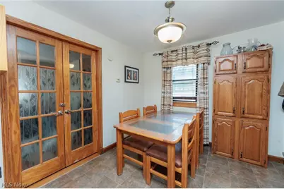 2774 W Royalton Road, Grandview Heights, OH 44147 - Photo 14