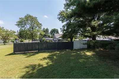 2774 W Royalton Road, Grandview Heights, OH 44147 - Photo 38