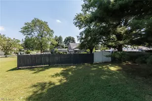 2774 W Royalton Rd, Grandview Heights, OH 44147 - Photo 36