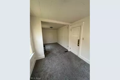 302 Huntington Avenue, Akron, OH 44306 - Photo 4