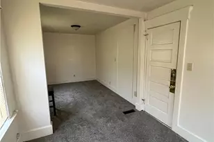302 Huntington Ave, Akron, OH 44306 - Photo 4