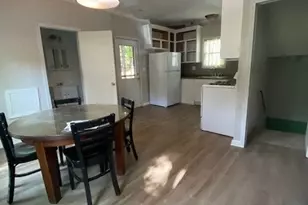 375 Lillian St, Akron, OH 44307 - Photo 4