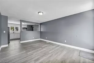 4613 Meadow Ln, Lorain, OH 44055 - Photo 10