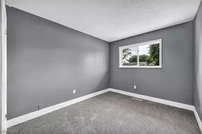 4613 Meadow Lane, Lorain, OH 44055 - Photo 32