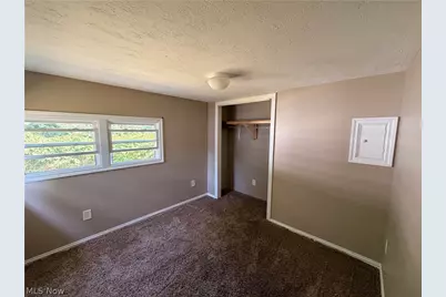 245 & 249 Henderson Street, Barnesville, OH 43713 - Photo 8