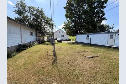 245 & 249 Henderson Street, Barnesville, OH 43713 - Photo 4