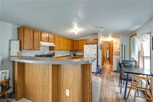 12710 Lisbon Street SE, Paris, OH 44669 - Photo 6