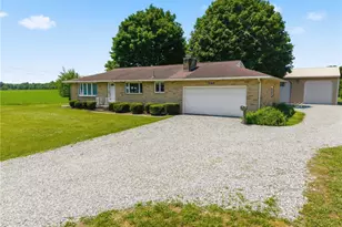 4775 Erie Ave SW, Navarre, OH 44662 - Photo 2