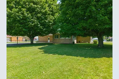 4775 Erie Avenue SW, Navarre, OH 44662 - Photo 34