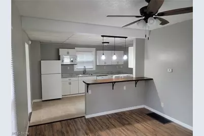 140 7th Street NW, Barberton, OH 44203 - Photo 20