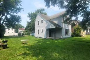 140 7th St NW, Barberton, OH 44203 - Photo 34