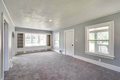 265 Madison Avenue, Akron, OH 44320 - Photo 6