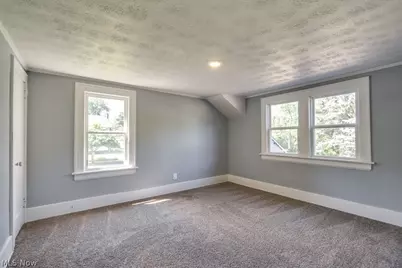 265 Madison Avenue, Akron, OH 44320 - Photo 18