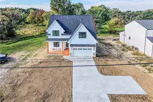 1099 Wadsworth Rd, Medina, OH 44256 - Photo 2