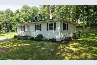6526 Winfield-Strasburg Road NW, Strasburg, OH 44680 - Photo 1
