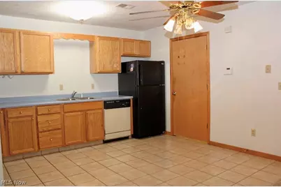 361 Meadowbrook Avenue #3, Boardman, OH 44512 - Photo 4
