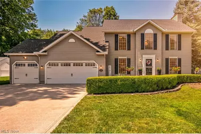 5472 Wixford Lane, Mentor, OH 44060 - Photo 2