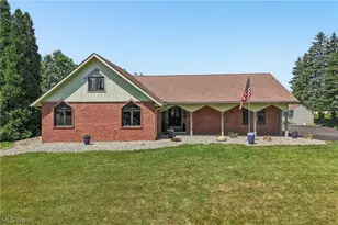 17654 Lois Way, Doylestown, OH 44230 - Photo 34