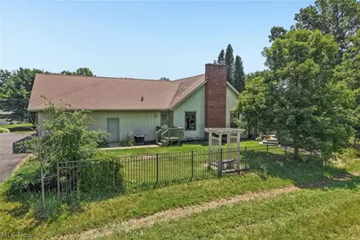17654 Lois Way, Doylestown, OH 44230 - Photo 38