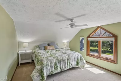 17654 Lois Way, Doylestown, OH 44230 - Photo 6