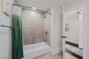 1855 W 52nd St, Loveland, OH 44102 - Photo 34