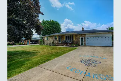 5244 Oakridge Drive, Louisville, OH 44641 - Photo 8