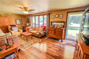 5244 Oakridge Dr, Louisville, OH 44641 - Photo 20