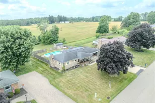 5244 Oakridge Dr, Louisville, OH 44641 - Photo 50